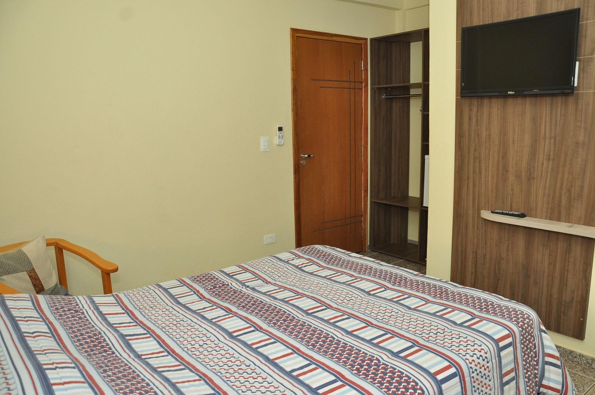 Hotel Blue Star II فوز دو إيغواسو المظهر الخارجي الصورة